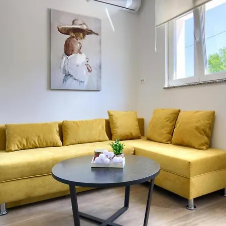 Apartamento Mons