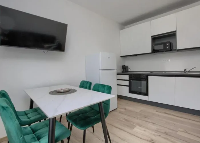 Apartment Mons Pula