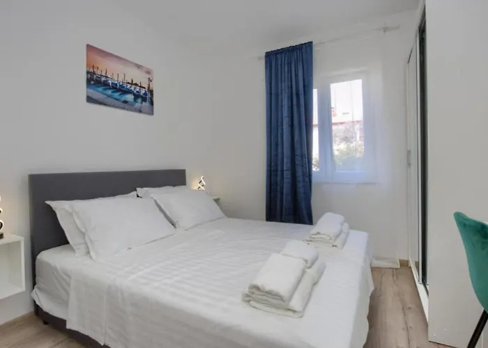 Mons Apartment *